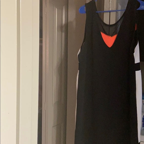 Plus size dress - Picture 2 of 2